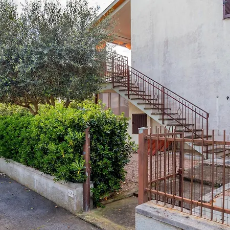 La Mora Apartment *